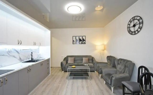 Красивая квартира на Комитас 55