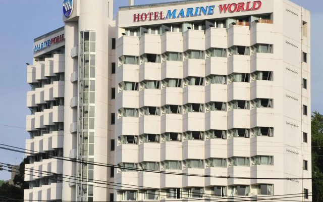 Hotel Marine World