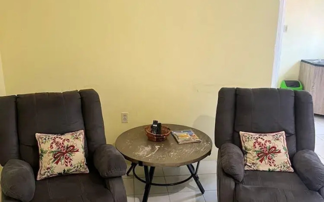 Emerald Aparment