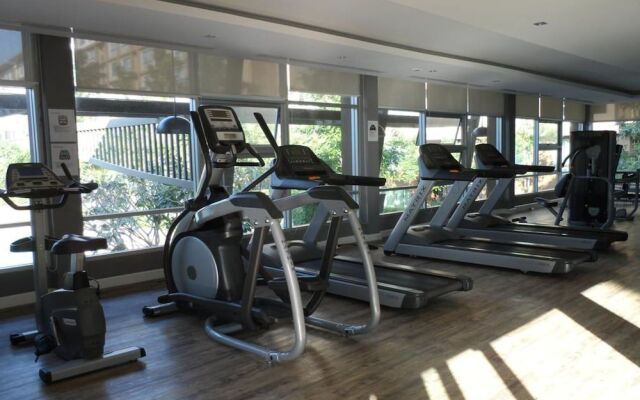 Baan Thew Lom Condominium