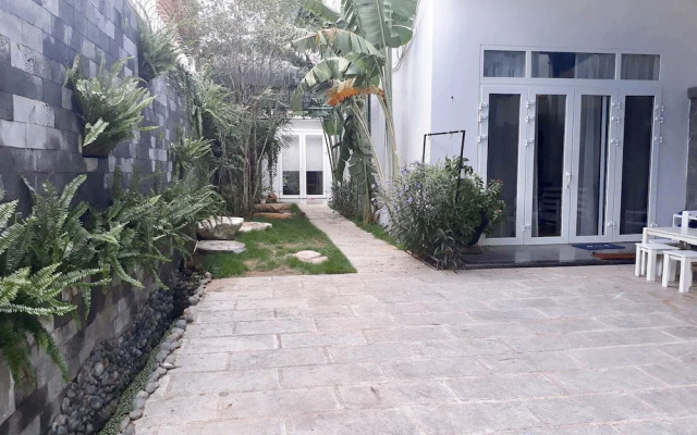 3 Bedroom Villa near Beach in Da Nang