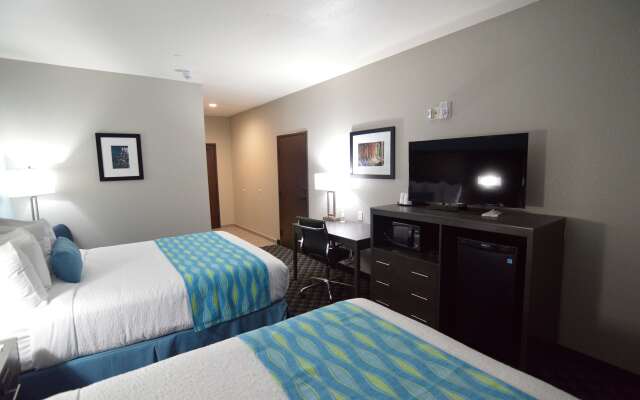 Best Western Plus Waller Hotel