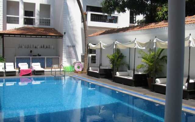 Silver Sands Hideaway Hotel