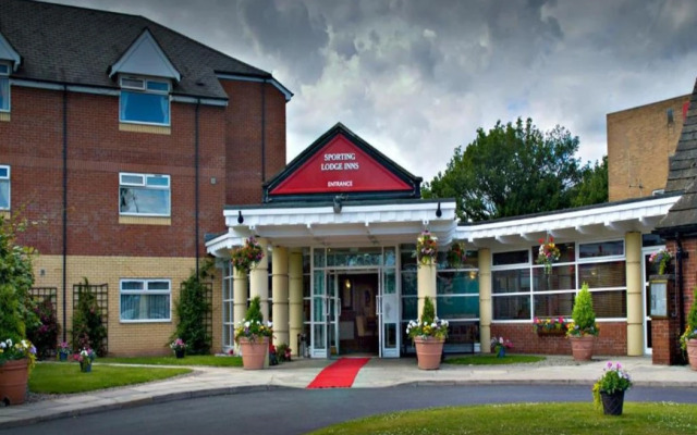 The Greyhound Hotel Leigh