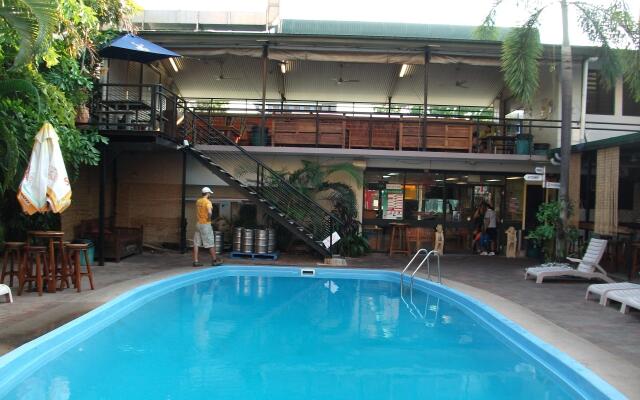 Youth Shack Backpackers