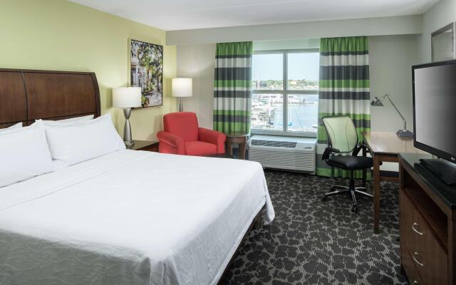 Hilton Garden Inn Charleston Waterfront/Downtown