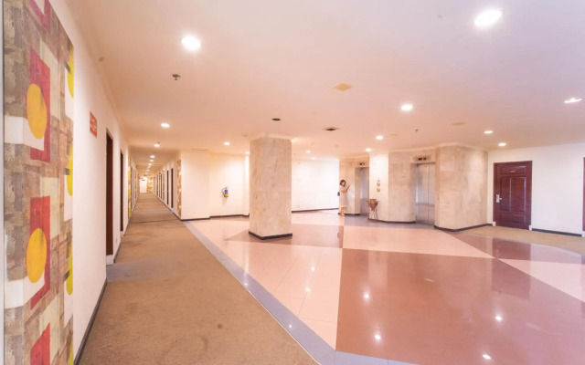 Capital O 1735 Adika Bahtera Hotel