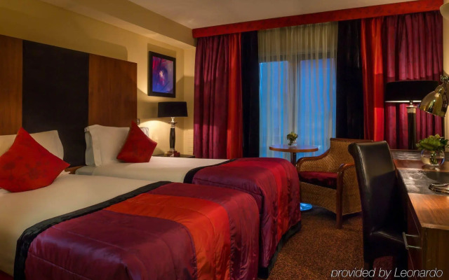 The Trinity City Hotel