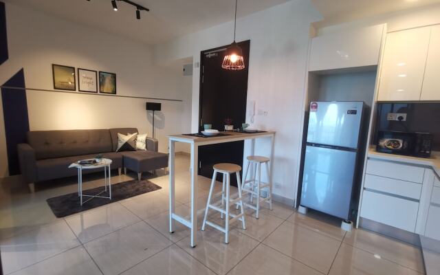 Almas Puteri Harbour By Squarenest