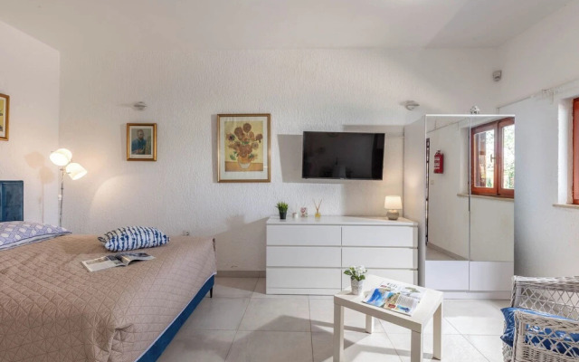 Holiday Home Sladonja - Apartment 02