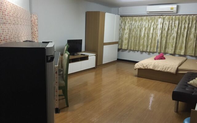 T9 Muang Thong Thani Condo