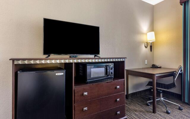 Best Western Mineola Inn