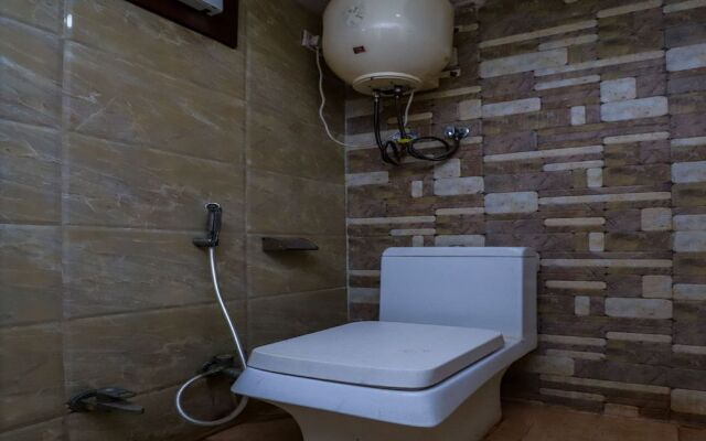 OYO 37667 Hotel Aashiana