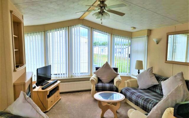 Caravan North Wales - Lyons Robin Hood Holiday Park