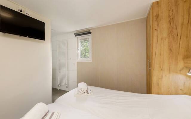 Comfortable Chalet With two Bathrooms Near the Beach