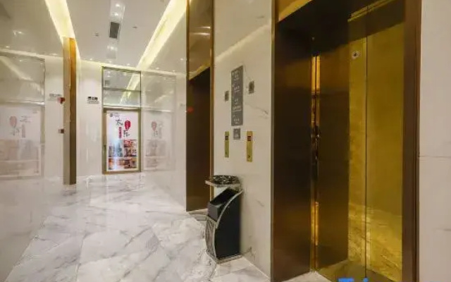 Taidong Fashion Island Hotel
