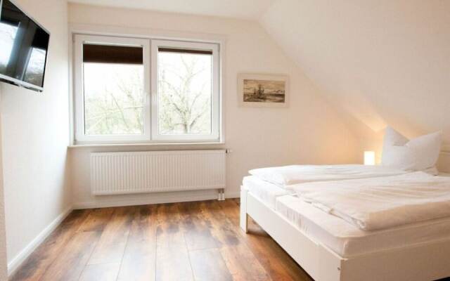 Habel Modern Retreat