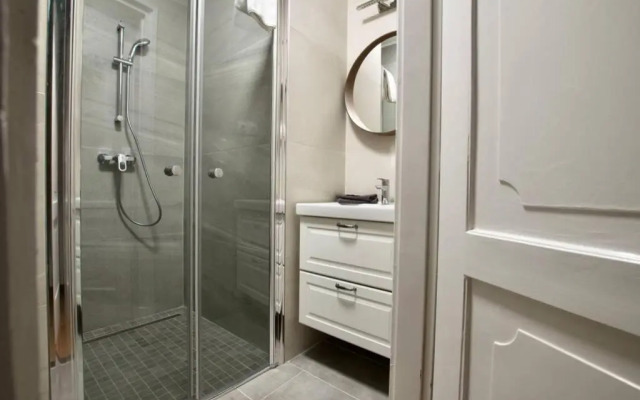 Premium Apartment by Hi5-Vaci str. 3 bedroom (219)