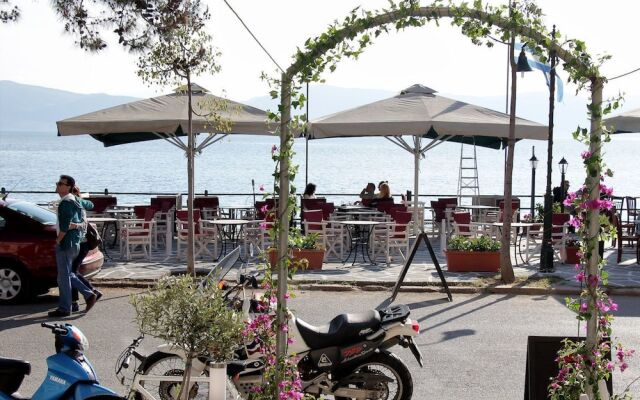 Maravellia Art Hotel