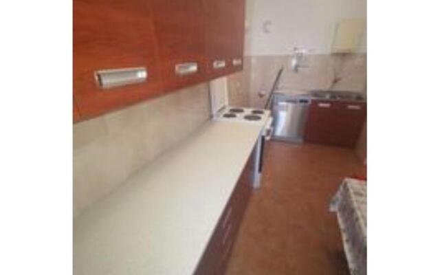 Apartment Marija 61 pax