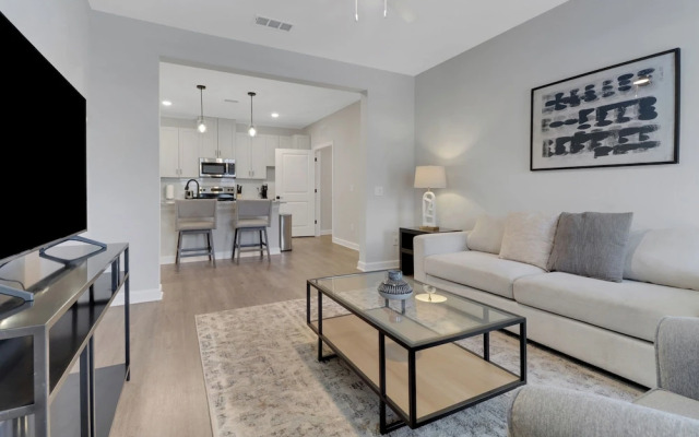 Swiftwater Apartments By Barsala