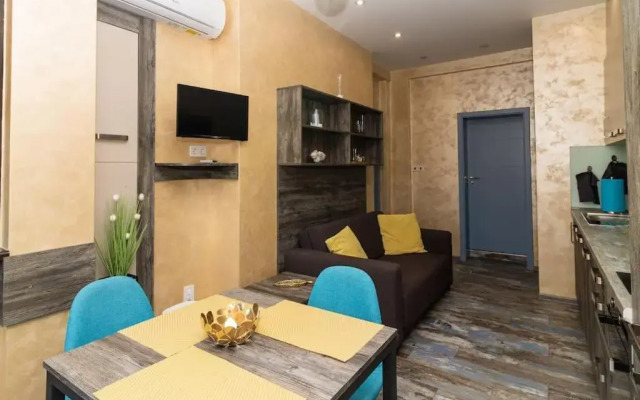 Unique Central 1 Bedroom Flat