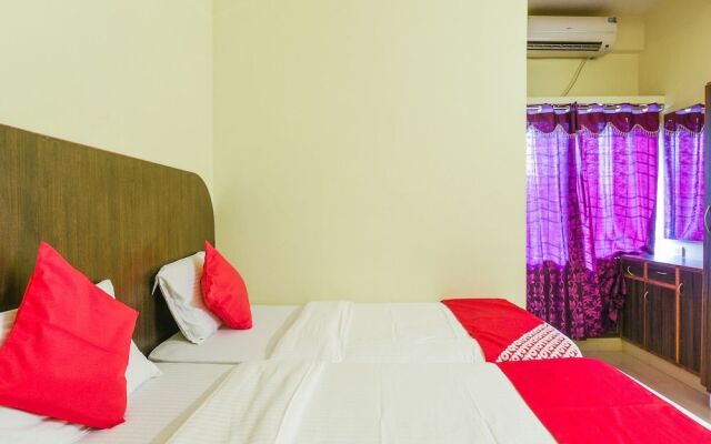 OYO 15011 Blue Homes