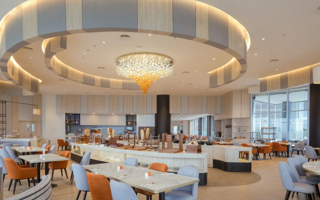 Harris Hotel & Convention Cibinong City Mall Bogor
