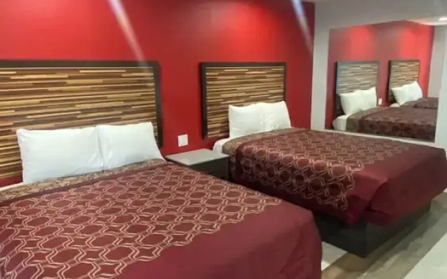 plaza inn motel