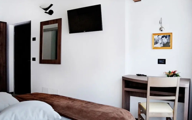 Garnì Seventy Design Rooms