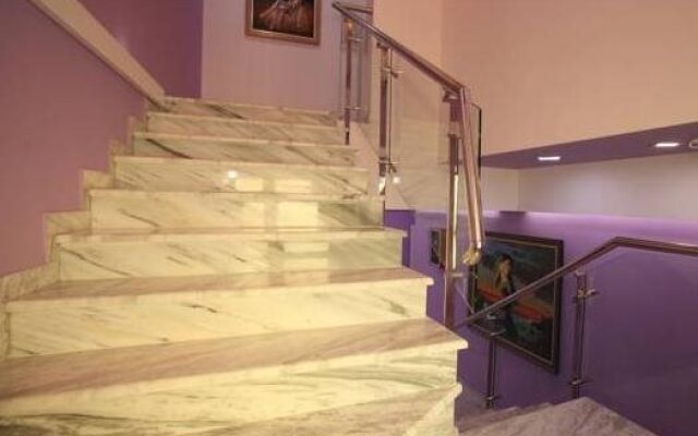 White City Hotel