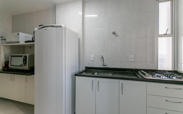 Vista lateral MAR em ótima Localização #CA36