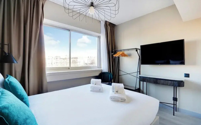 North Paris Suite
