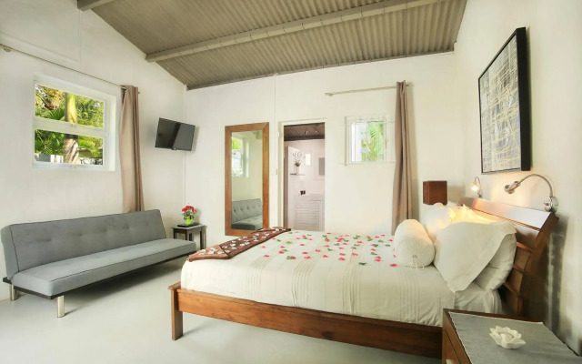Esprit Libre Restaurant and Guest House