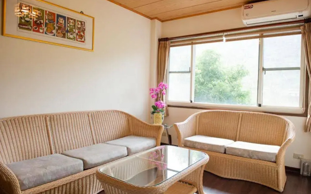 Deep Breathing B&B Toyotomi Hideyoshi Gallery