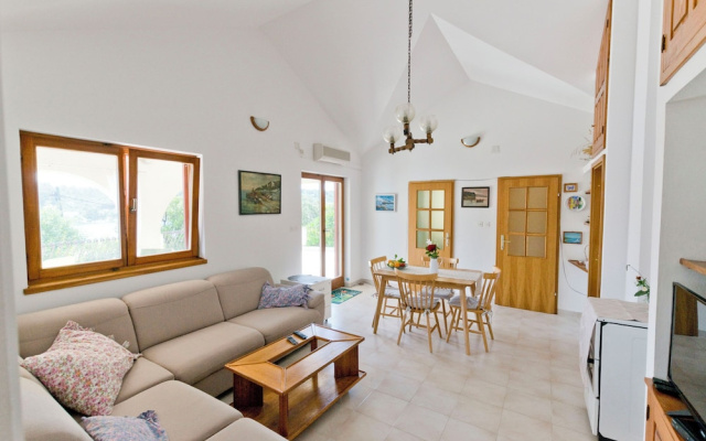 Apartment Ina