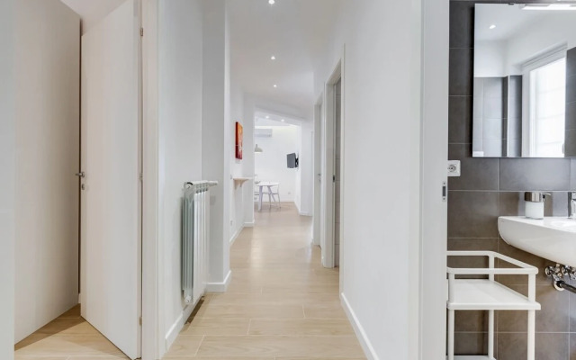 Lovely  3 rooms apartment close Trastevere Station