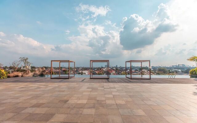 RedLiving Apartemen Grand Kamala Lagoon - Kita Pro Tower Barclay North