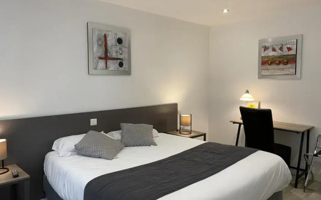 Logis Hôtel l'Oliveraie