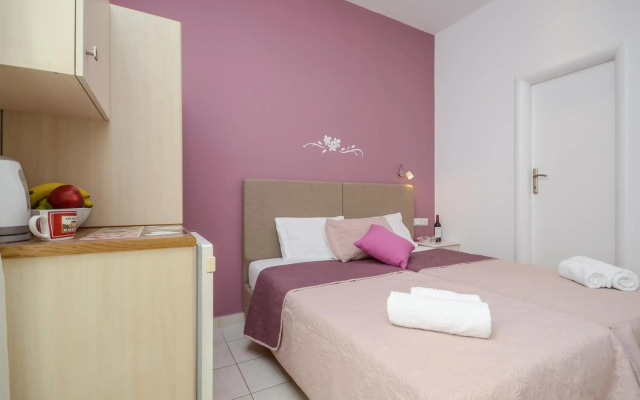 Hotel Panormos