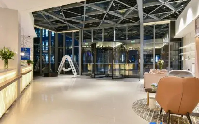 Beijing Yizhuang Rongjingxijie Atour Hotel