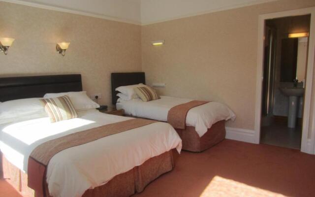 Gwrach Ynys Country Guest House