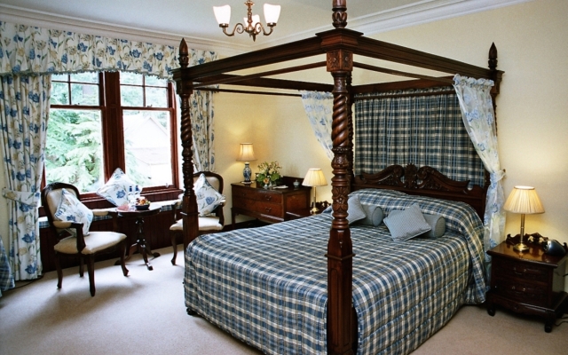 Tigh Na Sgiath Country House Hotel