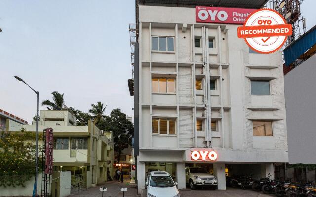 Collection O 79149 Grace Residency RK Salai