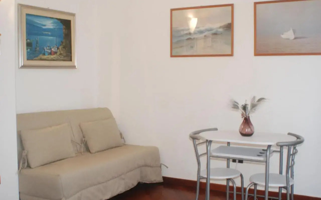 Interno 4