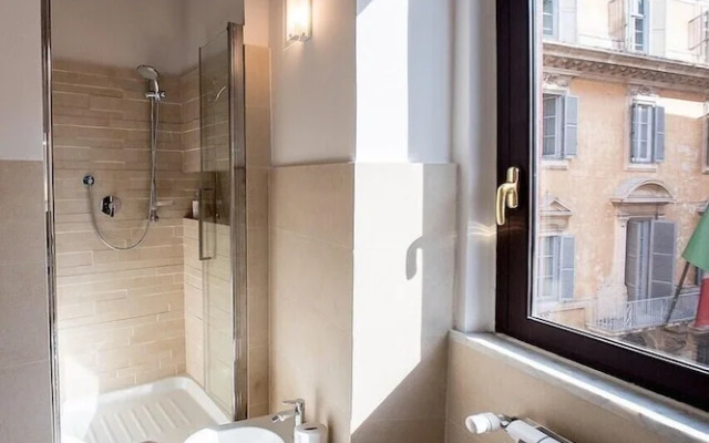 B&B LoopHouse Spanish Steps Apartment