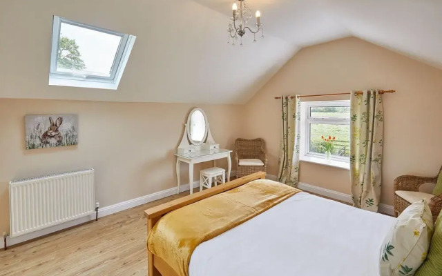 Host Stay Holly Brook Barn