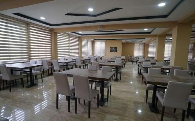 Kumru Suitesseda Pansi̇yon