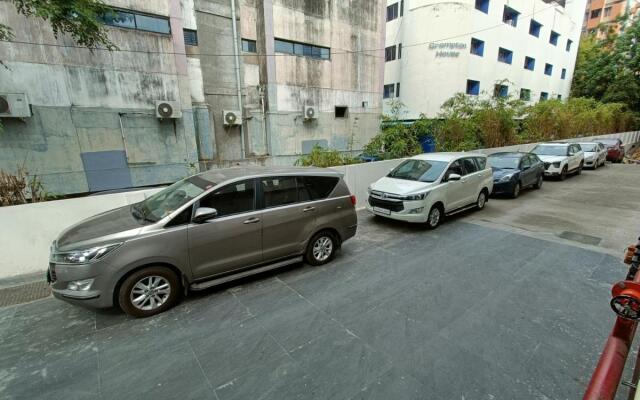 The Kings Park Grand