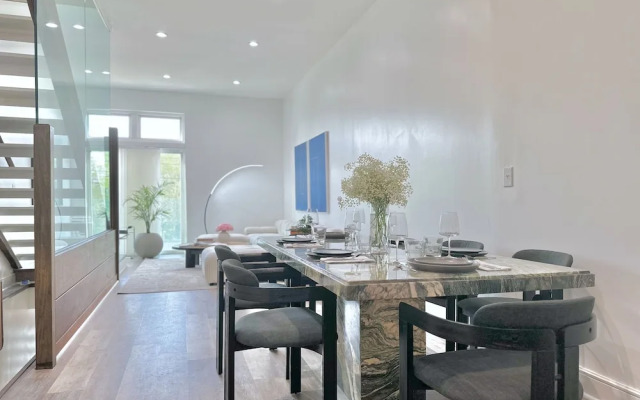 The Josephine Villa by Luxe PGH